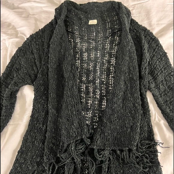 O’Neill knit sweater cardigan. Black. Size medium. Lightly used. - Picture 2 of 6